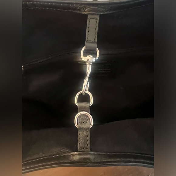 Coach Legacy Tote - Picture 5 of 8